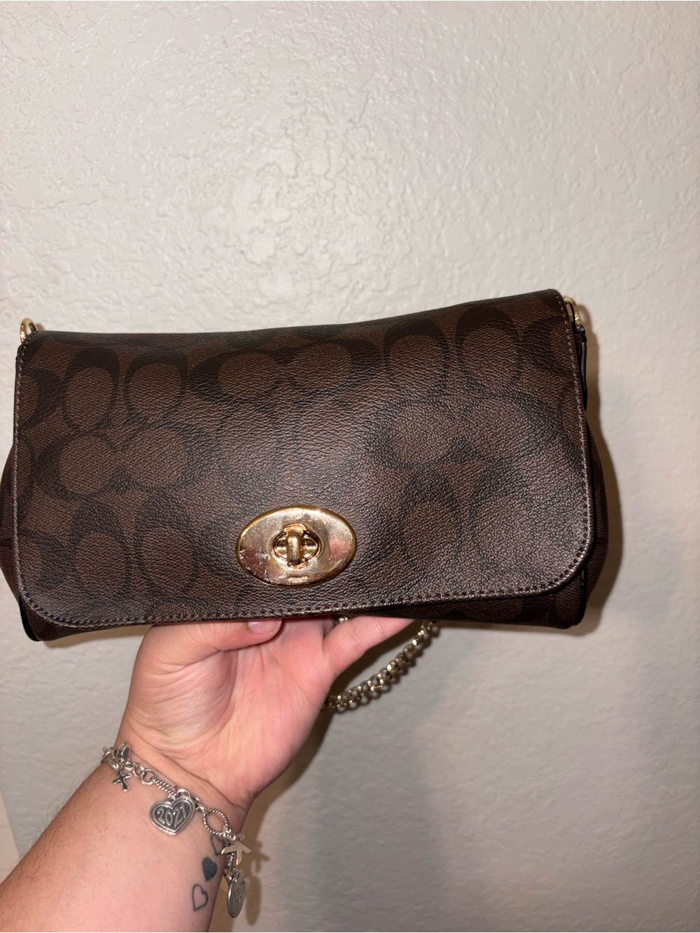 Classic Brown Signature Crossbody Bag with Turn-Lock Closure